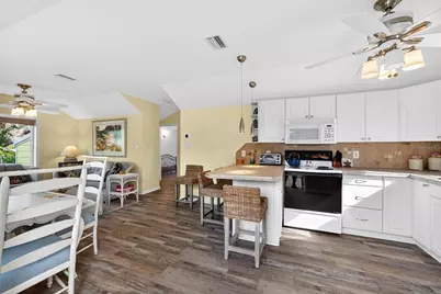 7152 Point Of Rocks Circle, Sarasota, FL 34242 - Photo 80