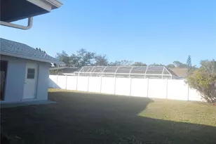 6725 Friendship Dr, Sarasota, FL 34241 - Photo 12