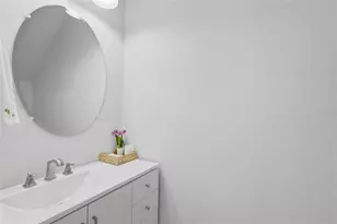 2245 Muesel St, Sarasota, FL 34237 - Photo 12