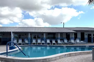 3002 12th St W, Palmetto, FL 34221 - Photo 20