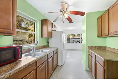 2175 Leon Avenue, Sarasota, FL 34234 - Photo 8