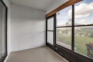 1728 Lakeside Dr, Venice, FL 34293 - Photo 42