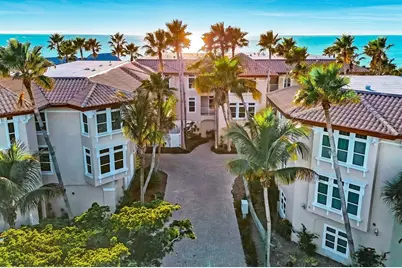 6424 Gulf Drive #7, Holmes Beach, FL 34217 - Photo 2