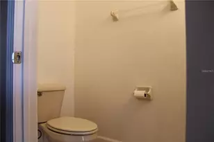 3590 Parkridge Cir, Sarasota, FL 34243 - Photo 24