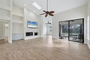 7331 Villa D Este Dr, Sarasota, FL 34238 - Photo 10