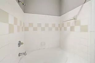 5501 Rosehill Rd, Sarasota, FL 34233 - Photo 20
