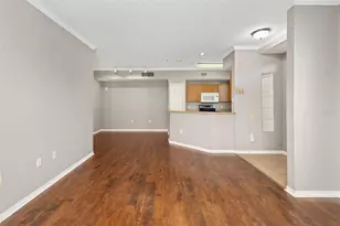 5501 Rosehill Rd, Sarasota, FL 34233 - Photo 10