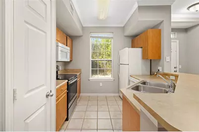 5501 Rosehill Road #103, Sarasota, FL 34233 - Photo 8