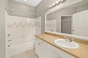 5501 Rosehill Rd, Sarasota, FL 34233 - Photo 20