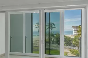 2110 Benjamin Franklin Dr, Sarasota, FL 34236 - Photo 16