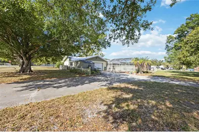 5753 33rd Street E, Bradenton, FL 34203 - Photo 6