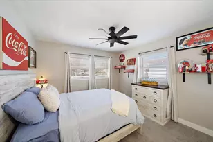 1909 27th St W, Bradenton, FL 34205 - Photo 24