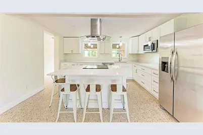 503 Bayview Drive, Holmes Beach, FL 34217 - Photo 12