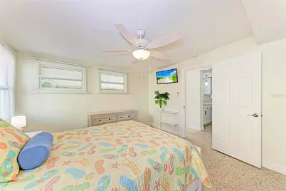 503 Bayview Drive, Holmes Beach, FL 34217 - Photo 22