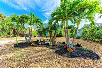 503 Bayview Drive, Holmes Beach, FL 34217 - Photo 46