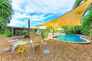 503 Bayview Dr, Holmes Beach, FL 34217 - Photo 34