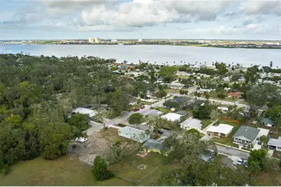 305 19th Street East, Bradenton, FL 34208 - Photo 30