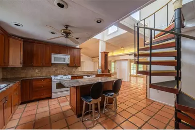 5155 Riverwood Avenue, Sarasota, FL 34231 - Photo 12
