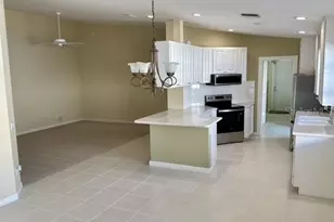 5651 Modena Pl, Sarasota, FL 34238 - Photo 10