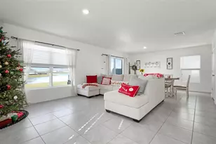 10215 Charlotte Dr., Parrish, FL 34219 - Photo 4