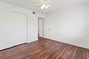 2375 Lakeside Mews, Sarasota, FL 34235 - Photo 30