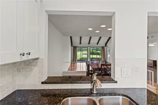 2375 Lakeside Mews, Sarasota, FL 34235 - Photo 14