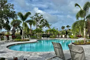 15109 Shady Palms Ln, Nokomis, FL 34275 - Photo 2