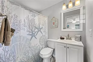 1123 Crescent St, Sarasota, FL 34242 - Photo 44