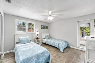 1123 Crescent St, Sarasota, FL 34242 - Photo 42