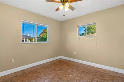 1063 SE 20th Place, Cape Coral, FL 33990 - Photo 20