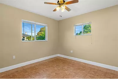 1063 SE 20th Place, Cape Coral, FL 33990 - Photo 22