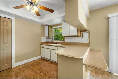 1063 SE 20th Place, Cape Coral, FL 33990 - Photo 6