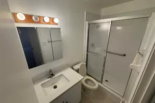 1140 84th Ave N, Saint Petersburg, FL 33702 - Photo 12