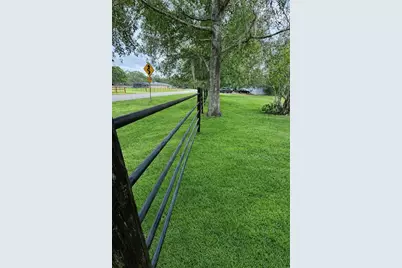 2835 Sarasota Golf Club Boulevard, Sarasota, FL 34240 - Photo 4