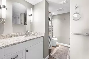 707 S Gulfstream Ave, Sarasota, FL 34236 - Photo 10