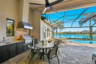 7229 Prestbury Cir, Lakewood Ranch, FL 34202 - Photo 8