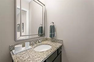 7229 Prestbury Cir, Lakewood Ranch, FL 34202 - Photo 32