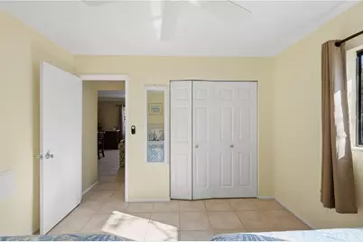 117 Neptune Lane, Holmes Beach, FL 34217 - Photo 32