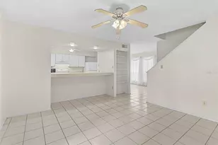 4388 Rayfield Dr, Sarasota, FL 34243 - Photo 14