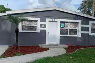 3925 Mesa Ave, Sarasota, FL 34233 - Photo 2