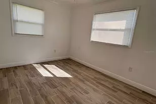 3925 Mesa Ave, Sarasota, FL 34233 - Photo 12