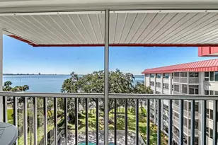 1100 Imperial Dr, Sarasota, FL 34236 - Photo 4