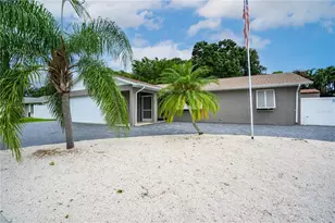 1011 67th Ave Dr W, Bradenton, FL 34207 - Photo 4