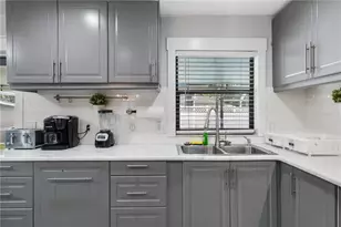 1011 67th Ave Dr W, Bradenton, FL 34207 - Photo 16