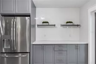 1011 67th Ave Dr W, Bradenton, FL 34207 - Photo 18