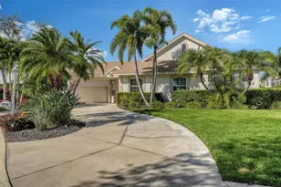 4707 Clipper Dr, Bradenton, FL 34208 - Photo 2