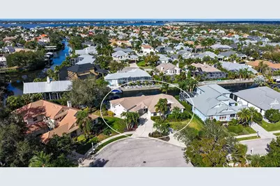 4707 Clipper Drive, Bradenton, FL 34208 - Photo 4