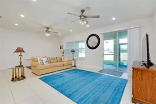 2217 Mizner Bay Ave, Bradenton, FL 34208 - Photo 12