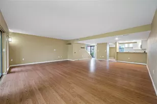 140 Michaels Cir, Oldsmar, FL 34677 - Photo 24