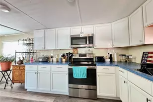 6519 Texas St, Bradenton, FL 34207 - Photo 10